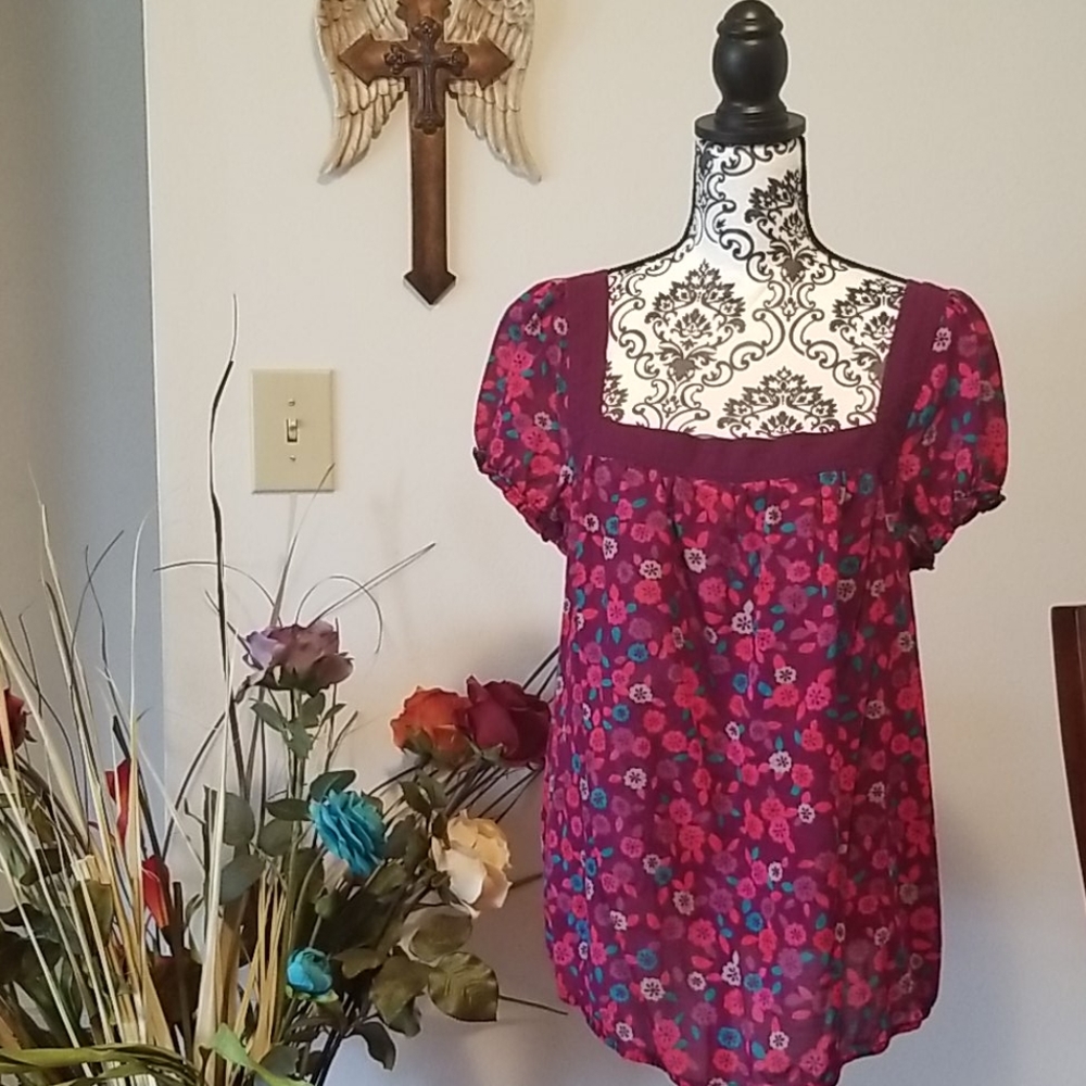 Old Navy Ladies Summer Blouse